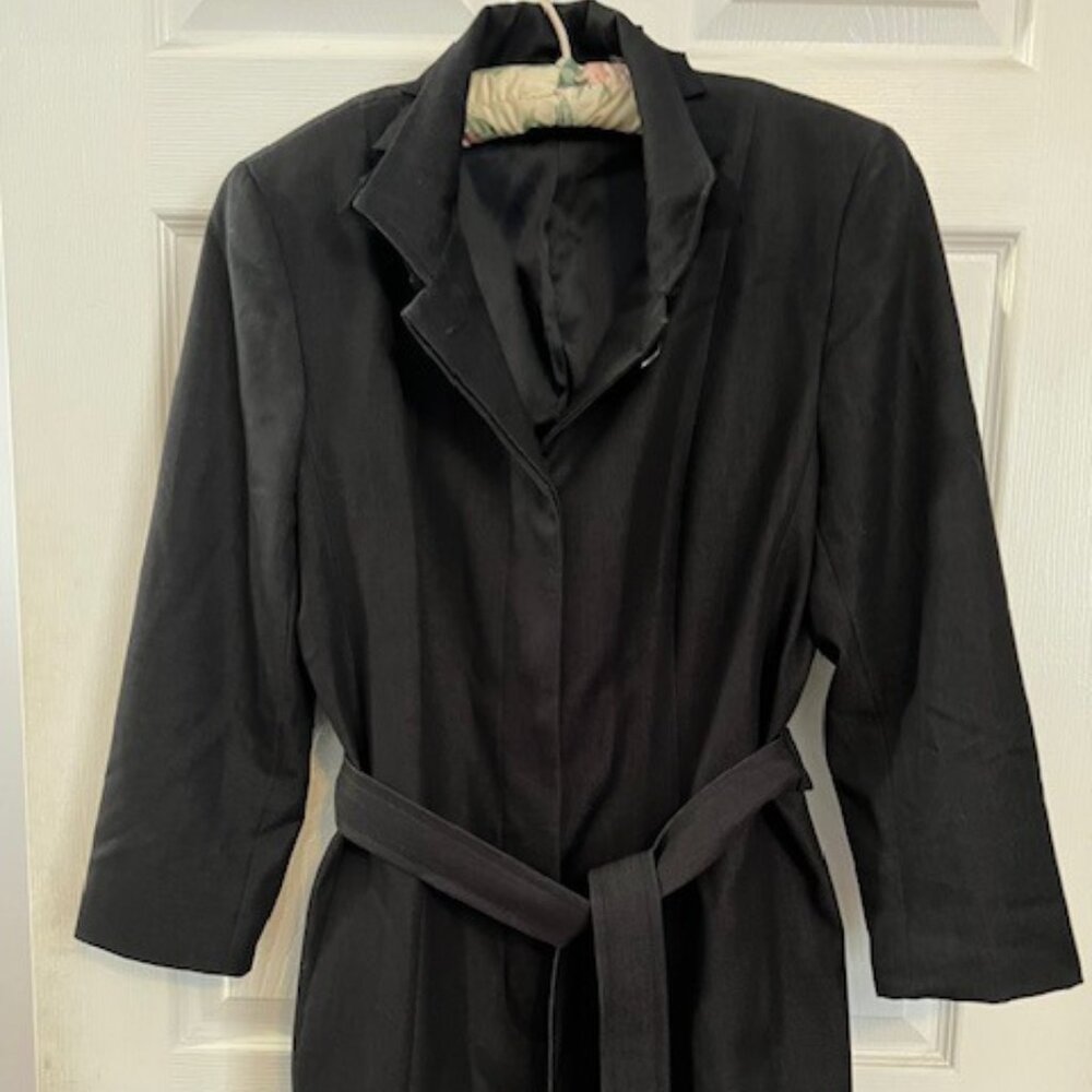 Tahari belted jacket blazer